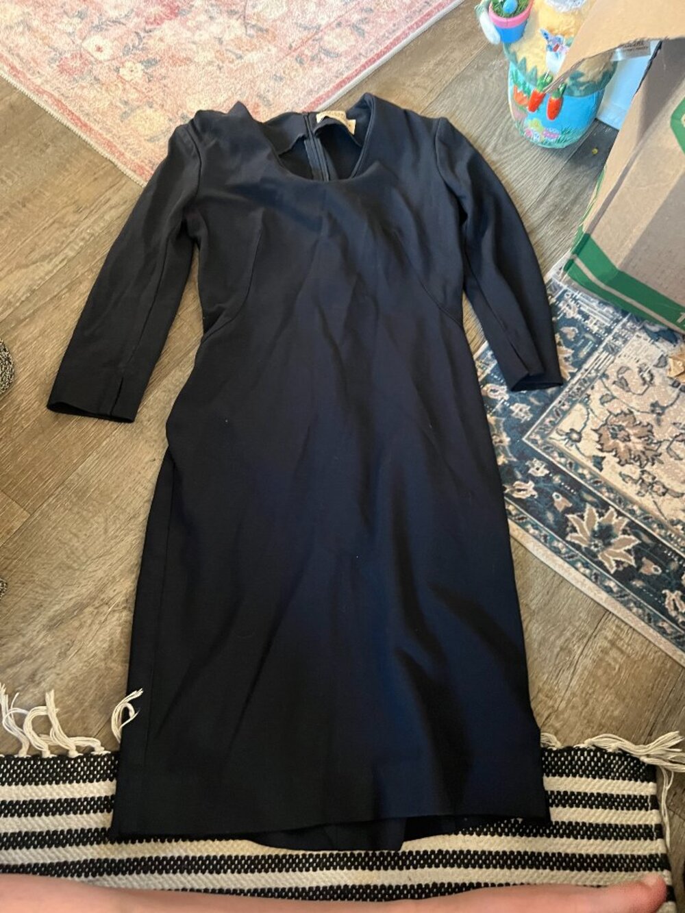MM Lafleur navy dress size‎ 0